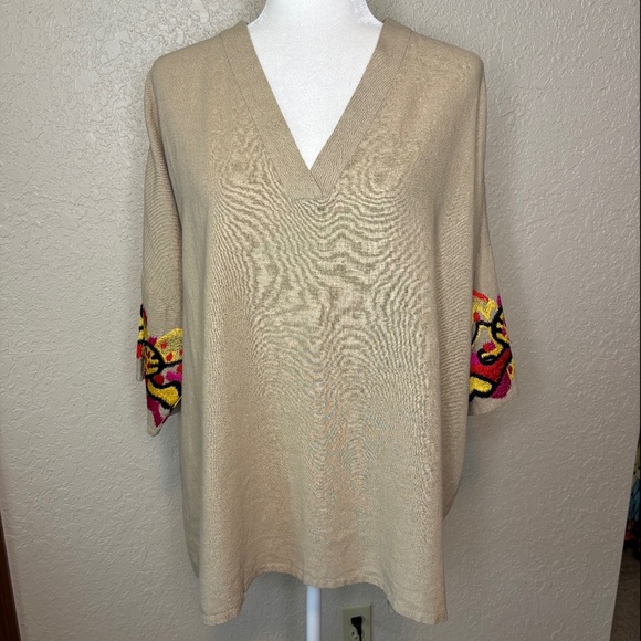 Natori Beige Tan Embroidery Linen V-Neck Dolman Sleeve Tunic Top Women's Size L - Picture 1 of 17